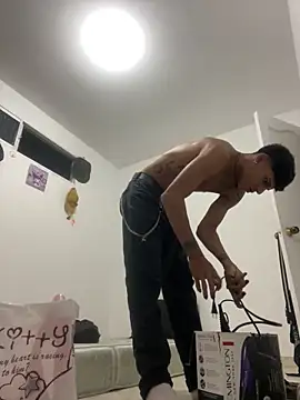 vispera online show from April 24, 2026, 6:37 am