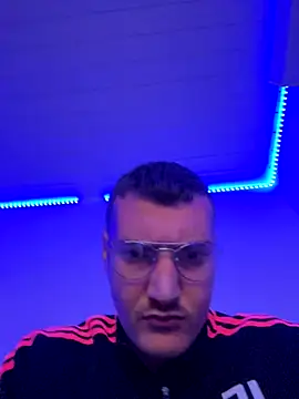 Snapshot of DiegoFrenchDick chatting on December 1, 2025, 5:58 pm DiegoFrenchDick online show from December 1, 2025, 5:58 pm