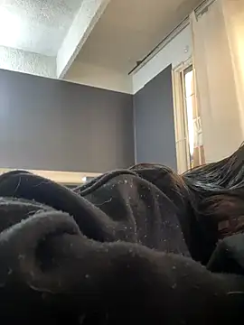 Camila Duarte2 online show from January 7, 2026, 1:27 pm