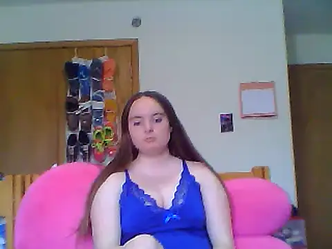 CallmeVenuss online show from March 29, 2026, 6:20 pm