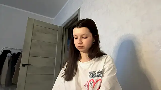 EllieBerrie online show from February 9, 2026, 1:20 pm