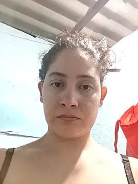 flower 07 online show from December 5, 2025, 6:56 am