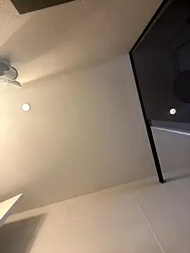 andresbale online show from December 18, 2025, 7:35 am