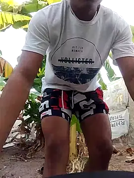 youngboypiss online show from February 11, 2026, 11:21 am