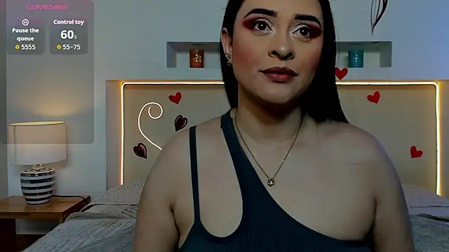 Snapshot of AnikaRomanoff_ chatting on February 20, 2026, 11:23 am AnikaRomanoff online show from February 20, 2026, 11:23 am