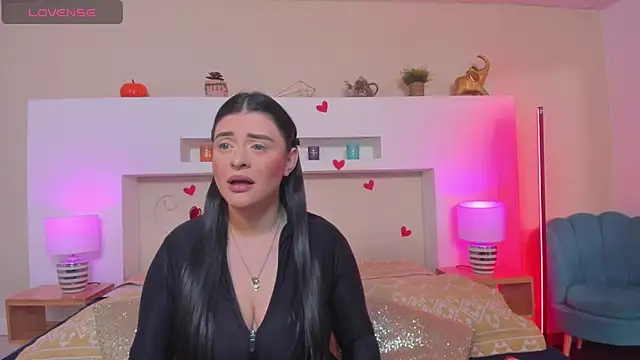 AnikaRomanoff  online show from March 18, 2026, 11:35 am