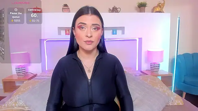 Snapshot of AnikaRomanoff_ chatting on February 7, 2026, 2:25 pm AnikaRomanoff online show from February 7, 2026, 2:25 pm