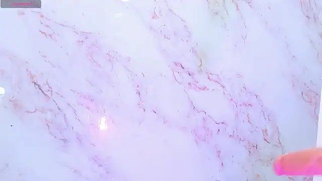 sofia shadow  online show from April 18, 2026, 3:42 am