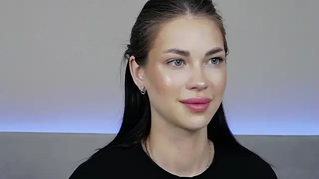 RachaelMils online show from February 3, 2026, 6:40 am