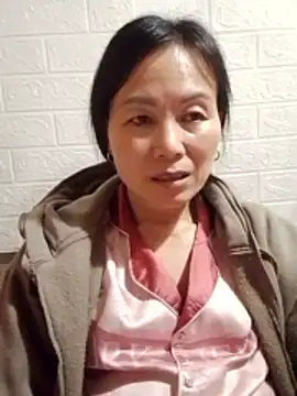 Lili-123k online show from February 25, 2026, 1:22 pm