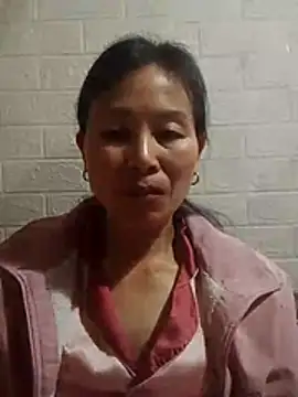 Lili-123k online show from February 10, 2026, 1:21 pm