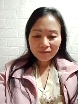 Lili-123k online show from February 12, 2026, 1:11 pm