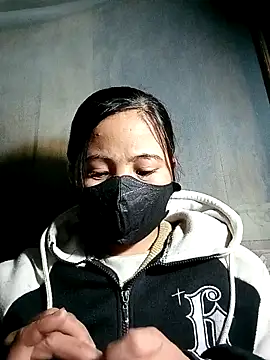 Snapshot of felicity_chloe chatting on February 4, 2026, 12:11 pm felicity chloe online show from February 4, 2026, 12:11 pm