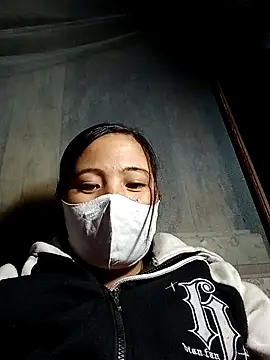 Snapshot of felicity_chloe chatting on February 2, 2026, 1:10 pm felicity chloe online show from February 2, 2026, 1:10 pm