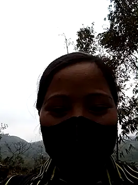 Snapshot of felicity_chloe chatting on February 6, 2026, 12:39 am felicity chloe online show from February 6, 2026, 12:39 am