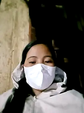 Snapshot of felicity_chloe chatting on February 18, 2026, 1:40 pm felicity chloe online show from February 18, 2026, 1:40 pm