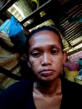 shimmirlyn 89 online show from April 8, 2026, 2:57 am