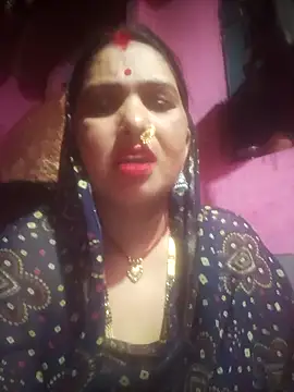 Your-shreya143 online show from April 5, 2026, 8:26 pm