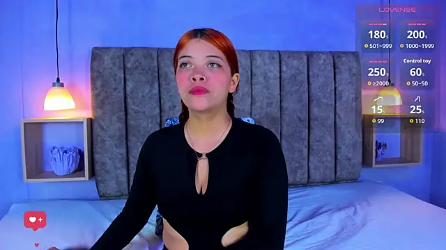 RousseVyxen online show from January 6, 2026, 7:18 pm