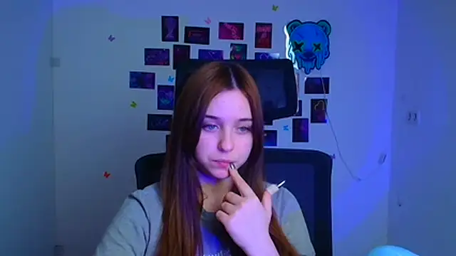 Lilu May online show from January 8, 2026, 12:44 pm