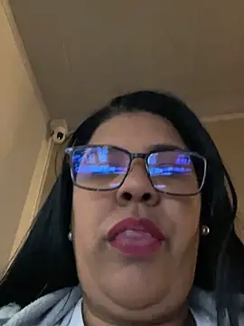 Snapshot of Carameloswing1 chatting on April 29, 2026, 12:09 pm Carameloswing1 online show from April 29, 2026, 12:09 pm