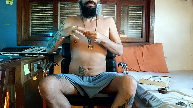 ooproprio online show from June 5, 2026, 10:43 am