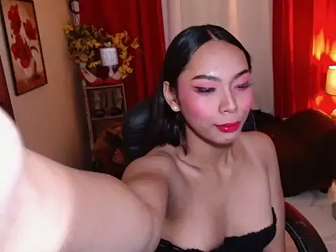 Snapshot of kylieEmparado chatting on June 5, 2026, 10:54 am kylieEmparado online show from June 5, 2026, 10:54 am