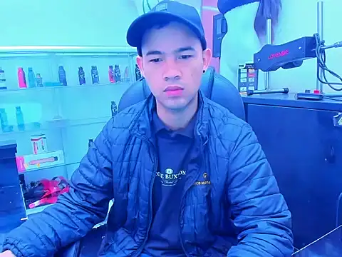 Snapshot of SweeXioji chatting on January 7, 2026, 12:21 pm SweeXioji online show from January 7, 2026, 12:21 pm