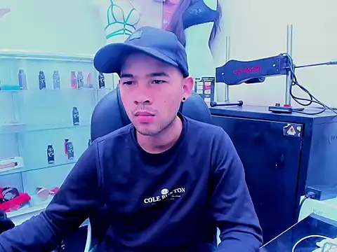 Snapshot of SweeXioji chatting on January 5, 2026, 5:27 pm SweeXioji online show from January 5, 2026, 5:27 pm