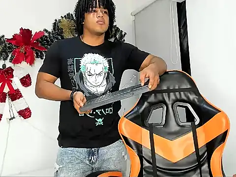 Snapshot of alex_balck chatting on December 22, 2025, 11:21 am alex balck online show from December 22, 2025, 11:21 am