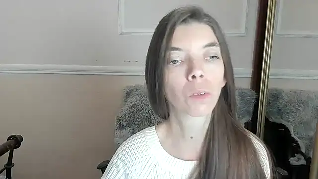 LikaAliston online show from December 22, 2025, 8:25 am