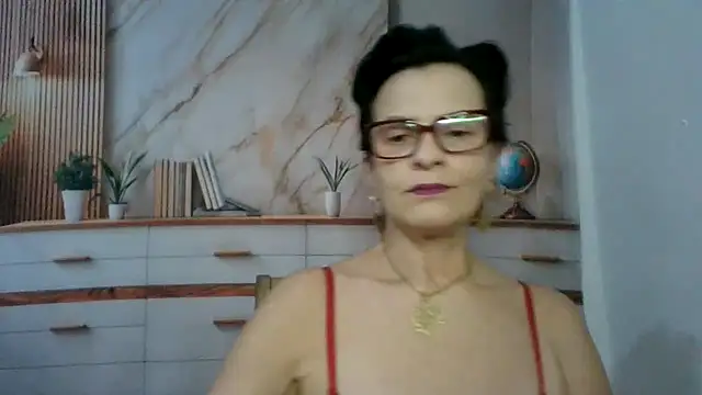 Luna-Hot0802 online show from March 1, 2026, 12:05 pm