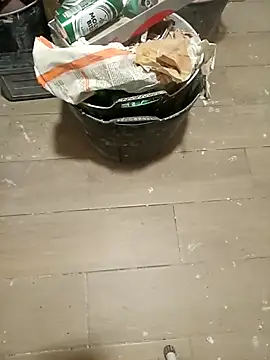 Snapshot of Valencianoo411 chatting on December 3, 2025, 8:08 pm Valencianoo411 online show from December 3, 2025, 8:08 pm