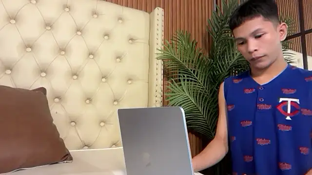 TheBoyAboveYou online show from August 6, 2026, 4:46 pm
