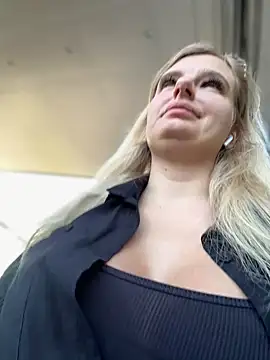 Betsy online show from January 2, 2025, 8:06 am