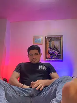 williamsmiiths16 online show from February 23, 2026, 11:55 am