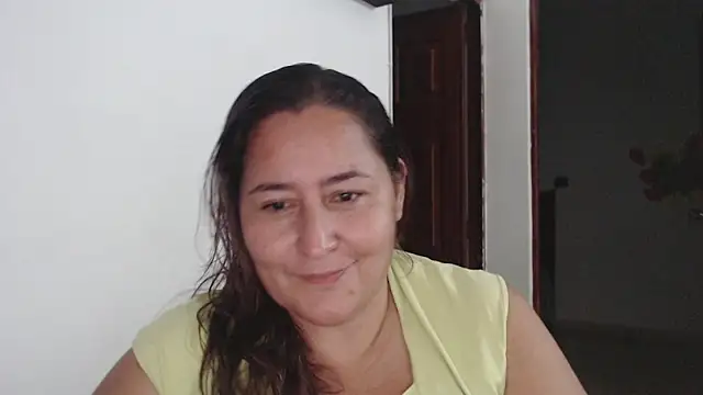 VioletBruces online show from December 5, 2025, 12:43 am