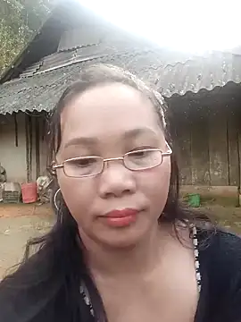 ava-dellght online show from February 15, 2026, 7:09 am