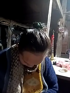 ava-dellght online show from February 2, 2026, 1:37 am