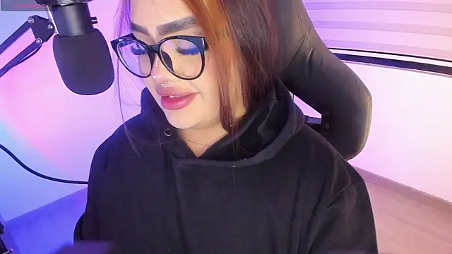 Snapshot of asheryn chatting on February 3, 2026, 2:53 am asheryn online show from February 3, 2026, 2:53 am