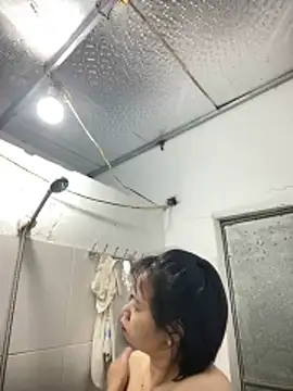 Chew candy online show from December 3, 2025, 2:16 pm