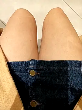 Snapshot of Baby-Linh chatting on February 2, 2026, 4:22 am Baby-Linh online show from February 2, 2026, 4:22 am