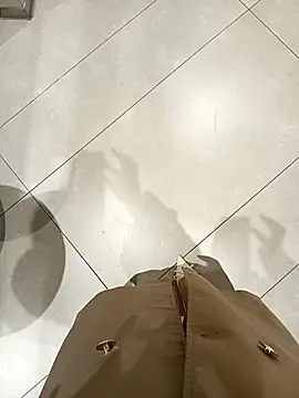 Snapshot of Baby-Linh chatting on February 7, 2026, 5:26 am Baby-Linh online show from February 7, 2026, 5:26 am