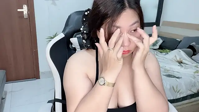 Ni-Ni 2K online show from July 11, 2026, 12:22 am