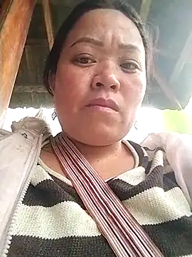 Snapshot of AlilaK2 chatting on February 3, 2026, 9:03 am AlilaK2 online show from February 3, 2026, 9:03 am