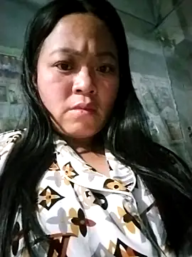 Snapshot of AlilaK2 chatting on March 2, 2026, 9:44 pm AlilaK2 online show from March 2, 2026, 9:44 pm