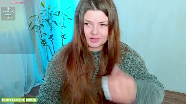 EvKamenskih online show from April 12, 2026, 11:02 am