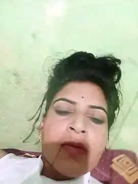 Snapshot of Big_soniya55A chatting on May 27, 2026, 2:08 am Big soniya55A online show from May 27, 2026, 2:08 am