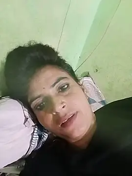 Snapshot of Big_soniya55A chatting on June 18, 2026, 2:21 am Big soniya55A online show from June 18, 2026, 2:21 am