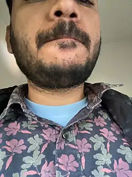 reyansh20134 online show from February 6, 2026, 9:27 am